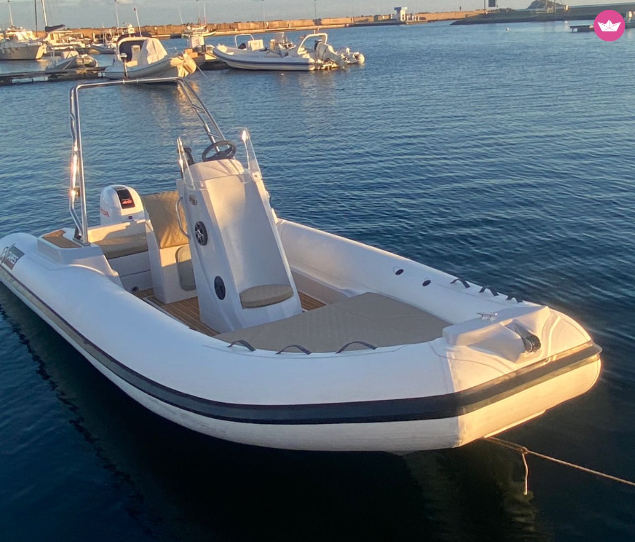 Semi-rigide Antares Capri 40cv 2