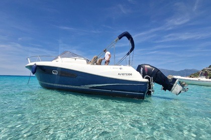 Location Bateau à moteur Jeanneau Cap Camarat 8.5 Wa Saint-Florent