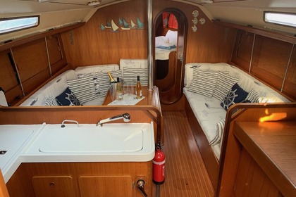 Comet 383 - Charternautica