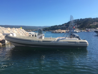 Charter RIB Capelli Tempest Saint-Cyr-sur-Mer