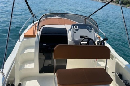 Prua al vento Hurricane