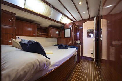 Sail in Luxury with "Mythos" - Your Perfect Yacht Charter in Pireas