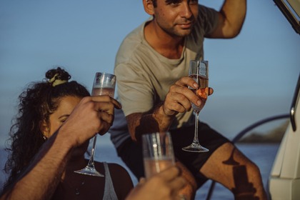 Beneteau Antares 8 in Cadaqués, Port Lligat