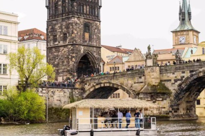 Charter Motorboat Tiki Boat 1 Prague 1