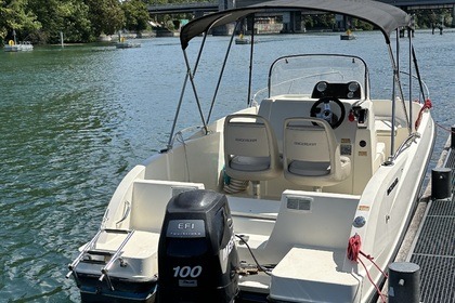 Quicksilver Activ 555