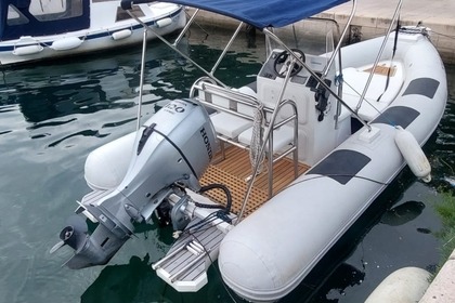 Charter RIB Valiant 570 Šibenik