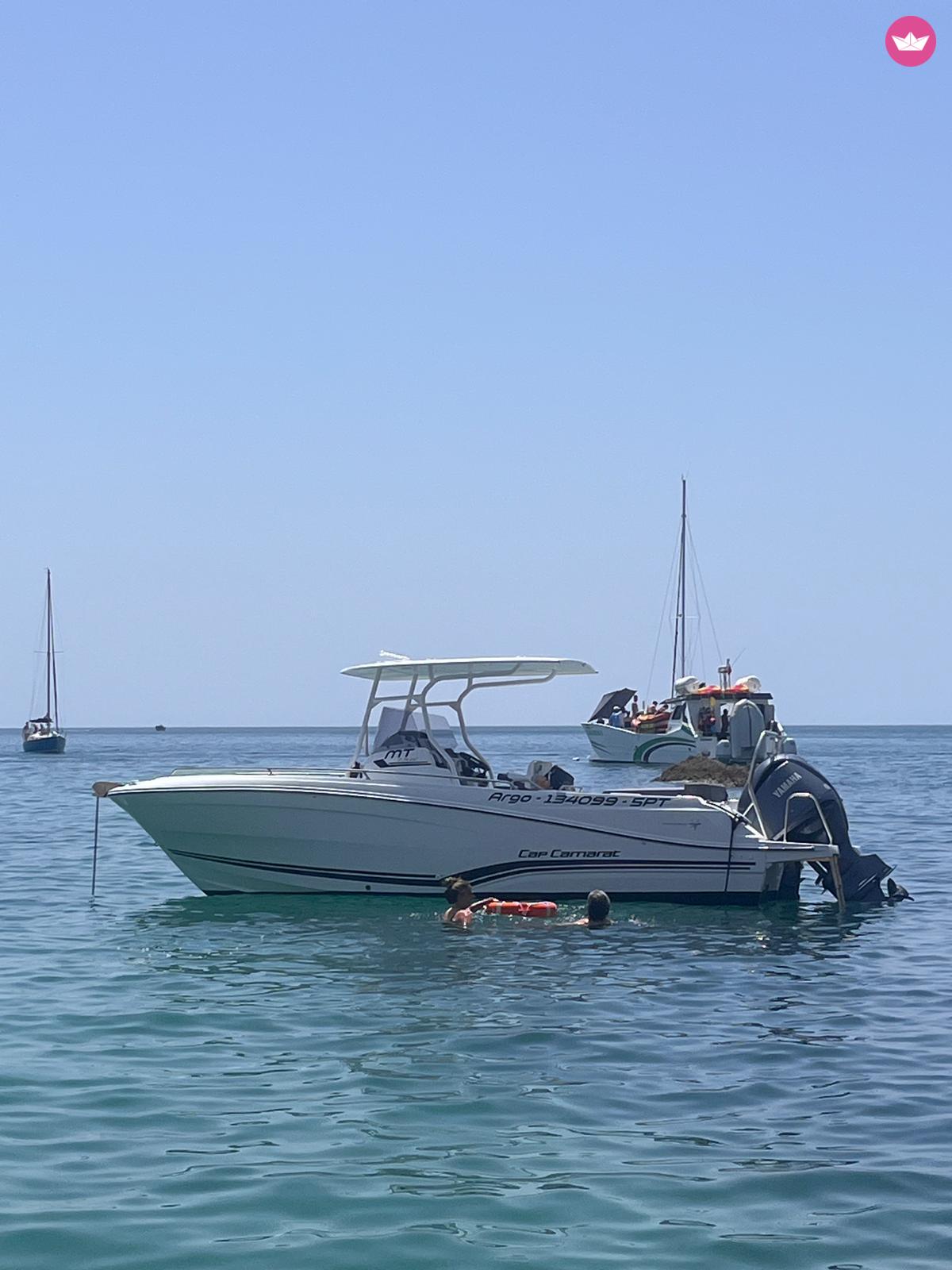 Bateau à moteur Jeanneau Cap Camarat 6.5 Cc 140cv 6