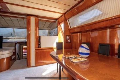 FERRETTI A YACHT B77!