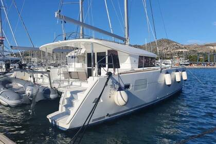 Czarter Katamaran Lagoon Lagoon 400 Trogir