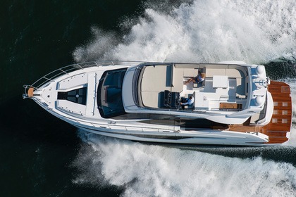 Location Yacht à moteur Galeon 500 Fly Saint-Tropez