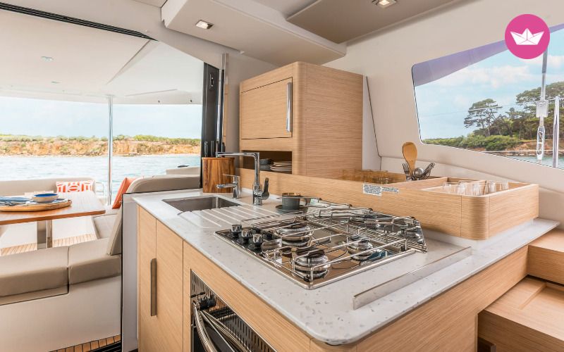Catamaran Fountaine Pajot NEW 41 (4 CAB + 2SDB) 12m 4