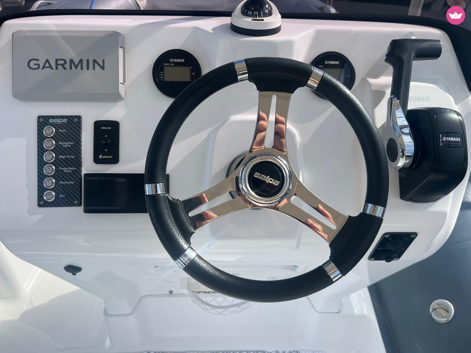 Semi-rigide Nautica Salpa Soleil 20 130cv 4