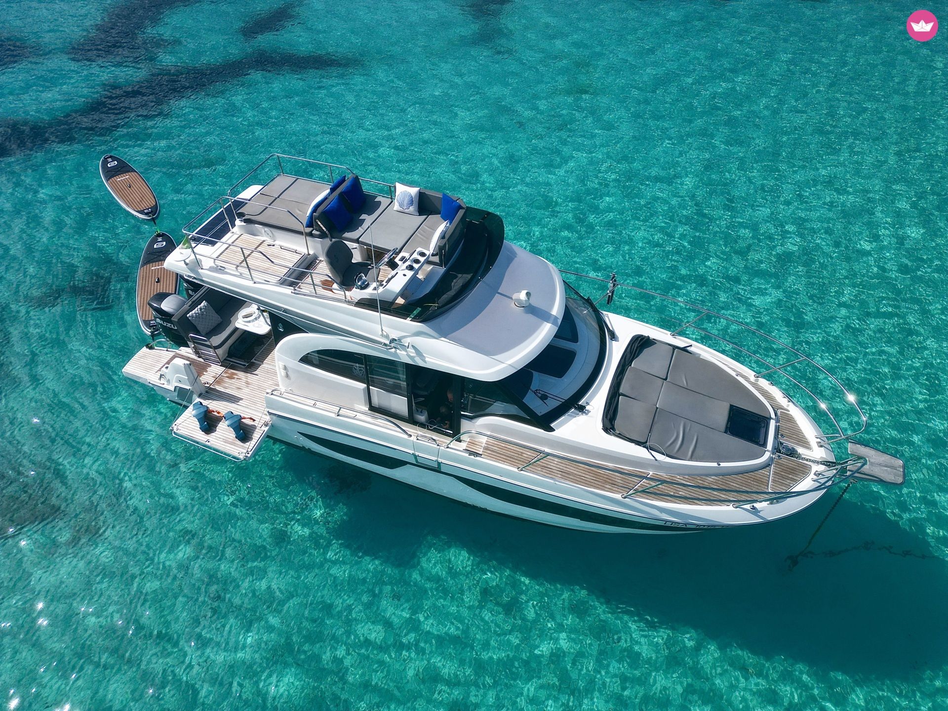 Aluguel Beneteau Antares