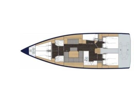 Sailboat Bavaria Cruiser 45 Boat layout