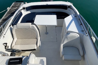 Hyra båt Motorbåt Pacific Craft 690dc Pornichet