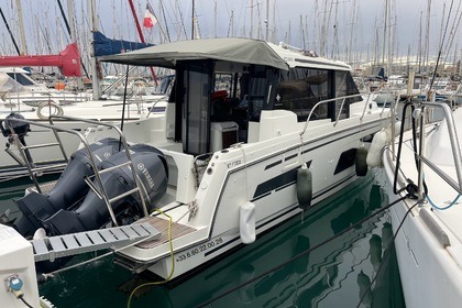 Hyra båt Motorbåt Jeanneau Merry Fisher 1095 Monaco
