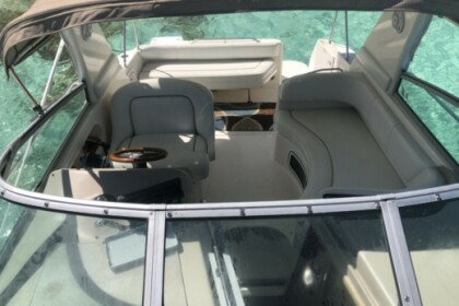 Charter Motorboat Sea Ray 290 Sun Sport Nassau