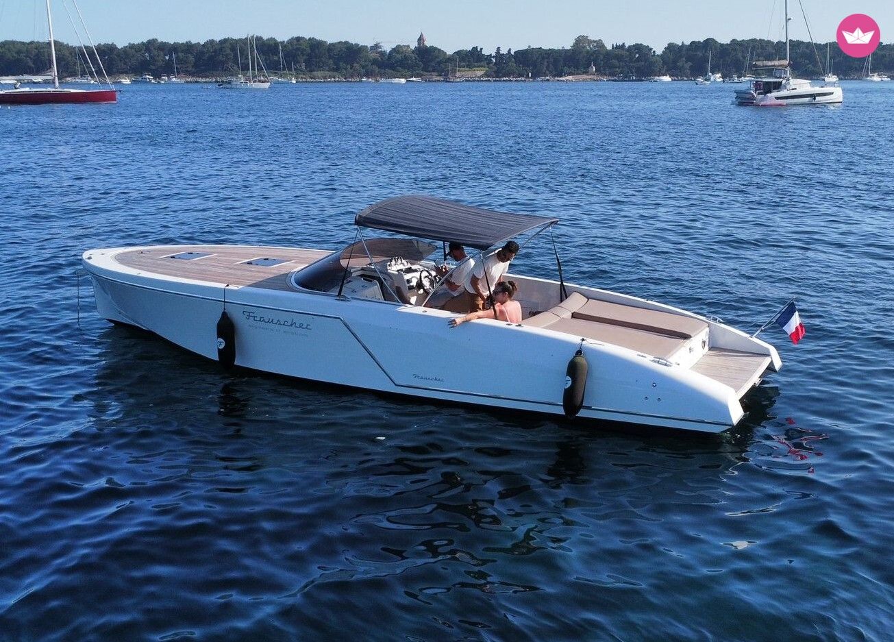 Bateau à moteur Frauscher 1017 GT 640cv 4
