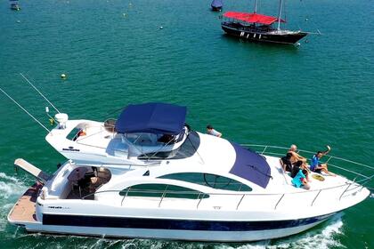 Hire Motorboat Azimut Azimut 46 FlyBridge Angra dos Reis