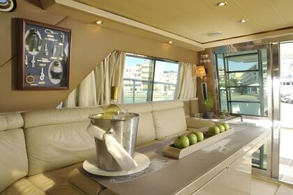 Motor yacht Ferreti 52 Altura