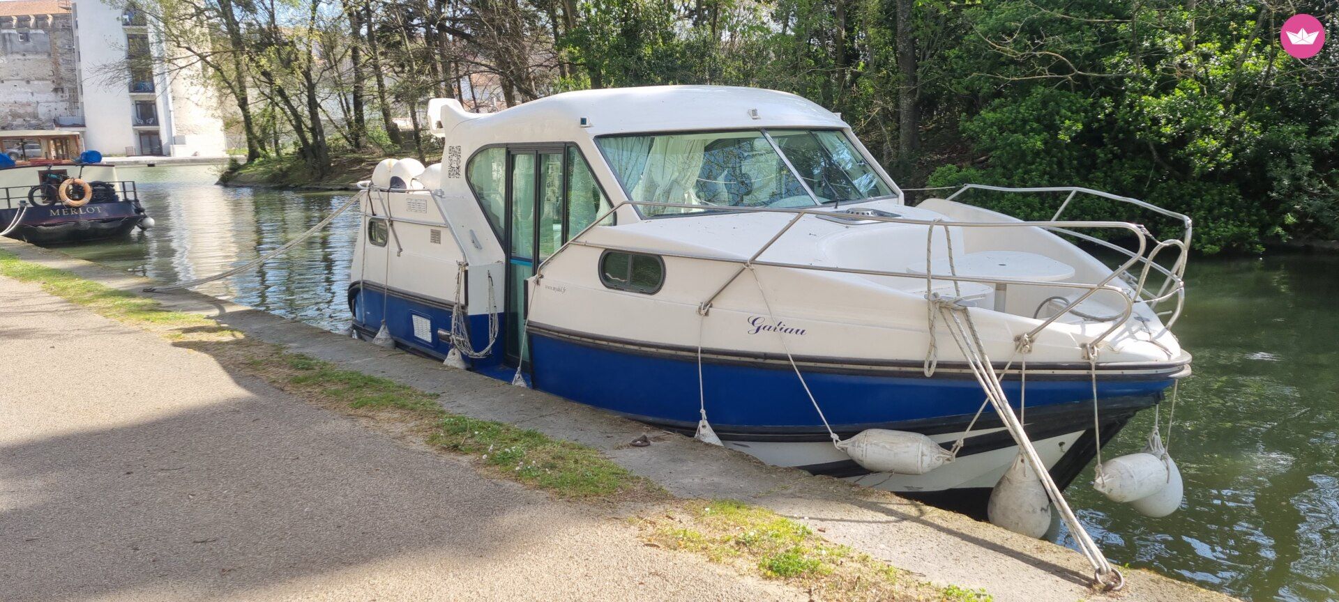 Péniche Nicols 900 confort dp 40cv 8