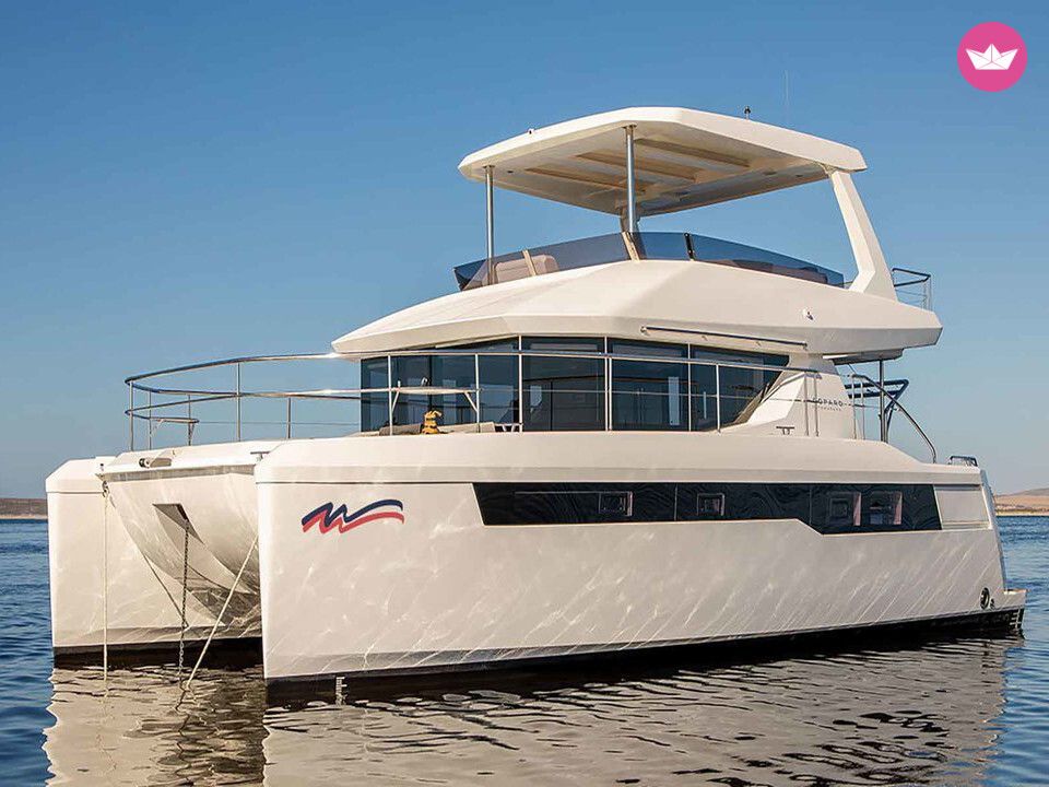 Bateau à moteur Moorings 403 PC 500cv 2