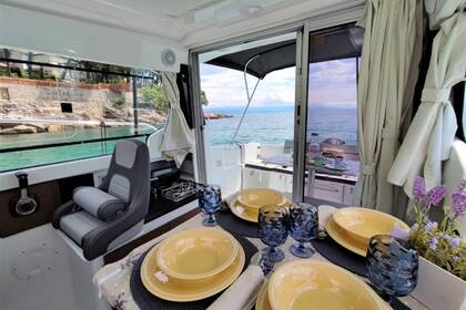 Charter Motorboat Jeanneau Merry Fisher 695 Ičići