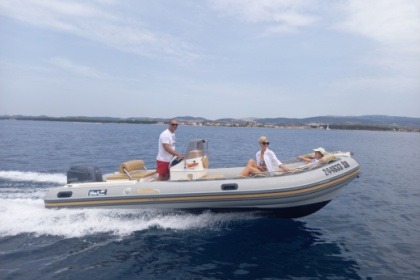 Noleggio Gommone Bwa Sixone Šibenik