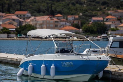 Hyra båt Motorbåt Cantiere Nautico Speddy Cayman 585 Trogir