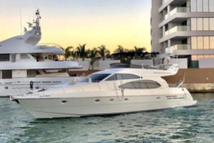 Hire Motor yacht Azimut 2015 Cancún