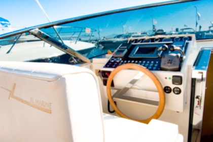 Motor boat - XL Marine