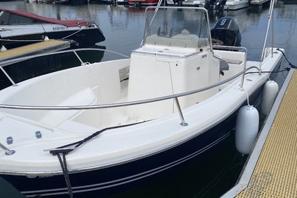 Location Bateau à moteur White shark 205 Arcachon