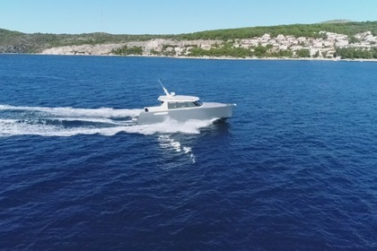 Verhuur Motorboot Colnago 35 Cabin Korčula