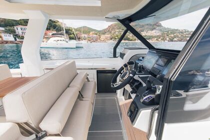 Alquiler Lancha Quarken 35 sports Cala d'Or