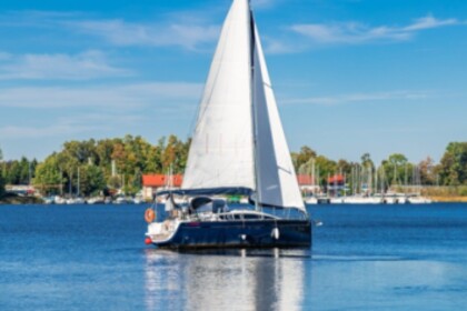 Rental Sailboat Arca Yacht Shine 30 Mikolajki