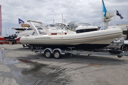 capelli tempest 7,7 m  - 25 foot