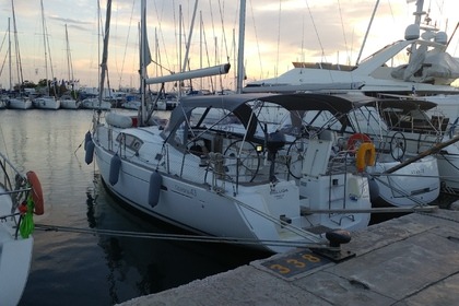 Rental Sailboat BENETEAU OCEANIS 43 Athens