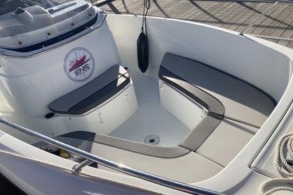 Superbe Jeanneau Cap Camarat 7.5 Open