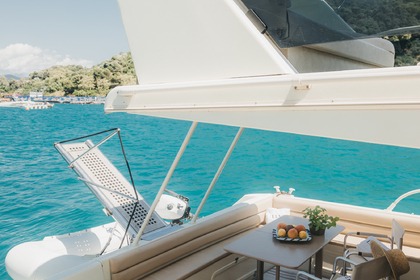 Della[**#**] FlyBridge Refitt 2023