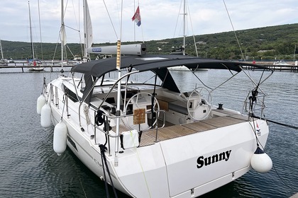 Hyra båt Segelbåt Bavaria Yachtbau Bavaria C45 Style - 3 cab. Punat