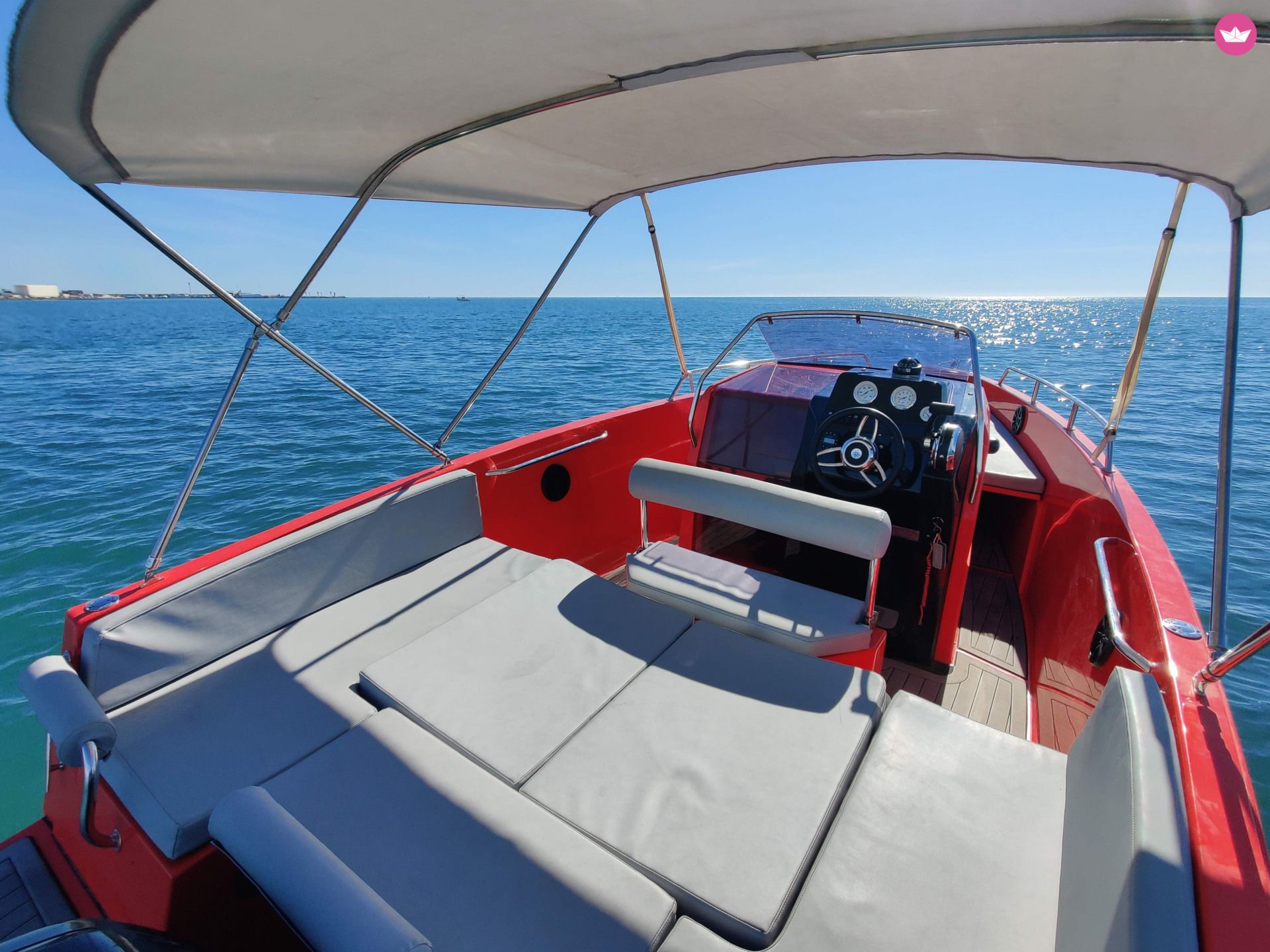 Bateau à moteur NUVA YACHTS M6 Open 115cv 6
