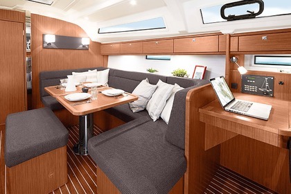 Brand New Bavaria Cruiser 41 for 6 Guests