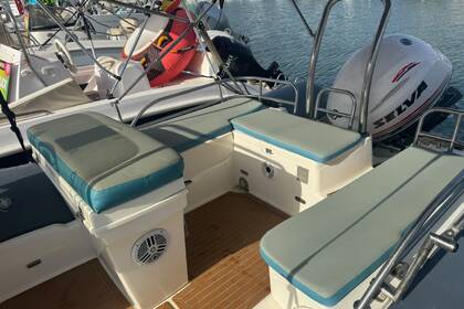 Hyra båt Motorbåt Zodiac ENZO Cala d'Or