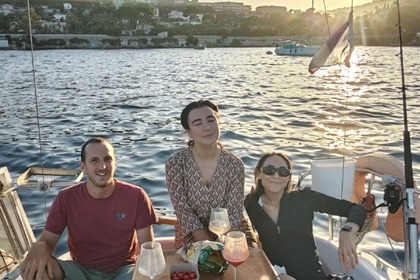 Sunset and diner in the bay