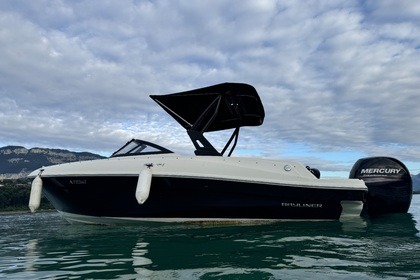 Charter Motorboat Bayliner VR4 Aix-les-Bains