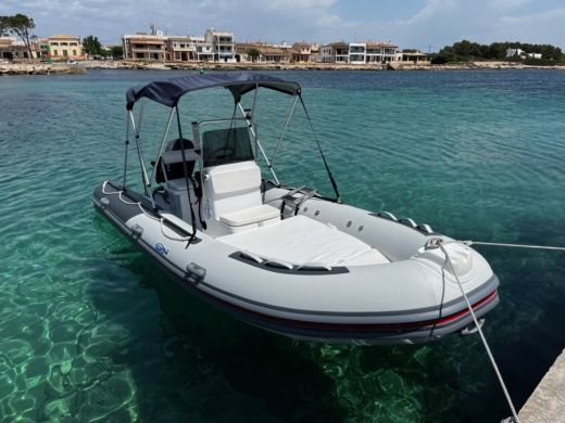 Goldenship Aura 520
