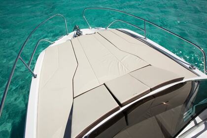 Beneteau Flyer Sundeck 7.7 avec Skipper Expérimenté