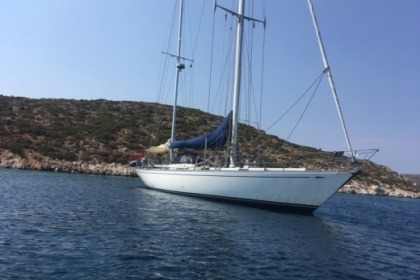charter sailboat italy