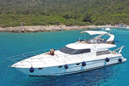 Miete Motorboot MT-43 17METERS 3 CABINS 2018 Bodrum