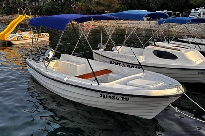 Charter Boat without licence  Adria Adria 500 Pula